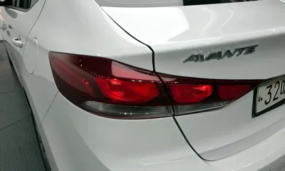 Hyundai Avante 2018, 52791 км, за 6498.62 USD - фото 23