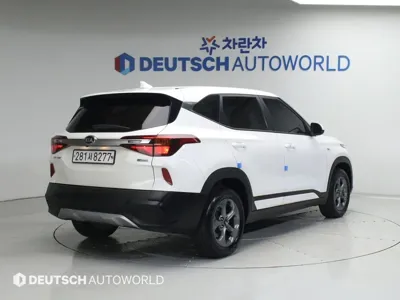 Kia Seltos 2020, 178159 км, за 6464.77 USD