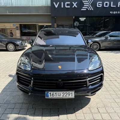 Porsche Cayenne · 2022 год