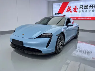 Porsche Taycan · 2020 год