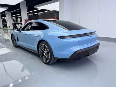 Porsche Taycan 2020, 52000 км, за 48799.85 USD - фото 15