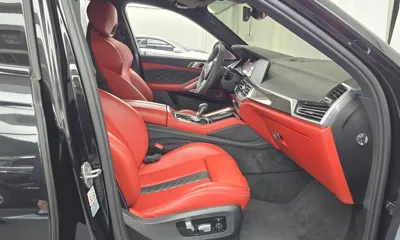 BMW X6M 2021, 50254 км, за 55190.78 USD - фото 26