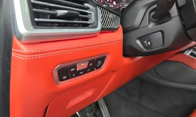 BMW X6M 2021, 50254 км, за 55190.78 USD - фото 30