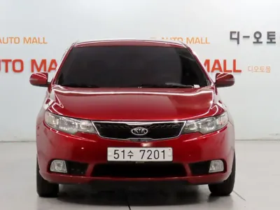 Kia Porte 2012, 127487 км, за 2034.92 USD