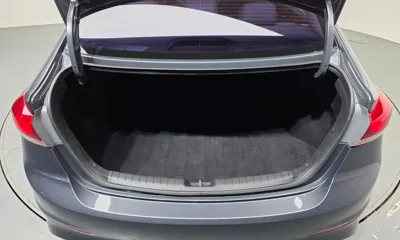 Hyundai Avante 2016, 31439 км, за 5810.42 USD - фото 20