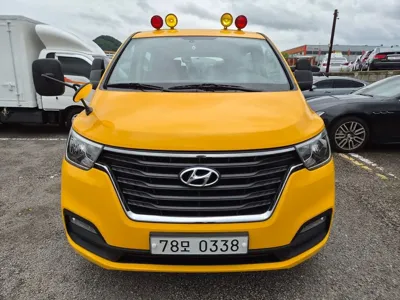 Hyundai Starex 2019, 68800 км, за 11971.8 USD - фото 2