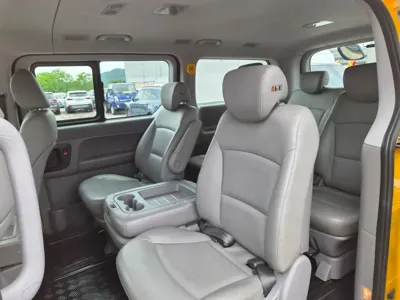 Hyundai Starex 2019, 68800 км, за 11971.8 USD - фото 9