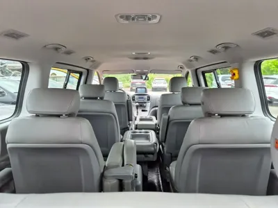 Hyundai Starex 2019, 68800 км, за 11971.8 USD - фото 11
