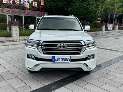 Toyota Land Cruiser 2019, 82000 км, за 72097.4 USD