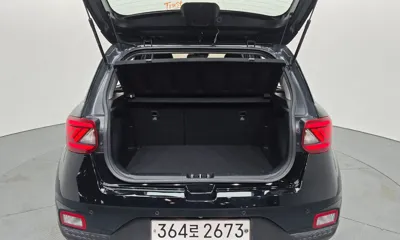 Hyundai Venue 2020, 86928 км, за 10437.18 USD - фото 20
