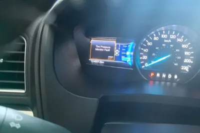 Ford Explorer 2016, 124600 км, за 13312 USD - фото 9