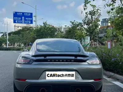 Porsche 718 2019, 60000 км, за 39132.73 USD