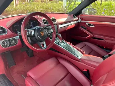 Porsche 718 2019, 60000 км, за 39132.73 USD