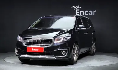 Kia Canival · 2015 год