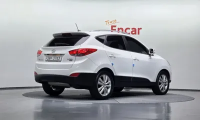 Hyundai Tucson 2013, 98235 км, за 4594.98 USD