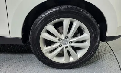 Hyundai Tucson 2013, 98235 км, за 4594.98 USD