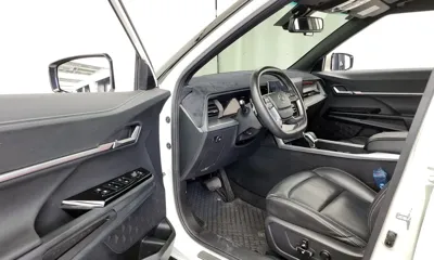 KG_Mobility_Ssangyong Torres 2023, 27367 км, за 16092.7 USD - фото 10