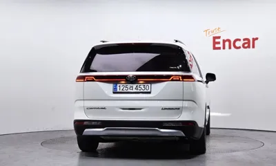 Kia Canival 2021, 71728 км, за 19233.29 USD