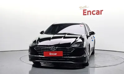 Hyundai Sonata 2022, 129841 км, за 8526.98 USD