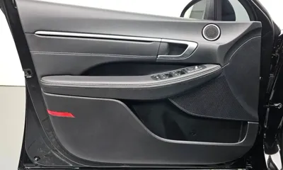 Hyundai Sonata 2022, 129841 км, за 8462.55 USD - фото 24