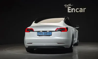 Tesla Model 3 2020, 128407 км, за 19502.04 USD