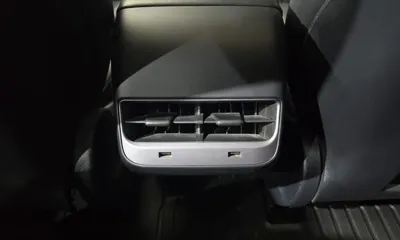 Tesla Model 3 2020, 128407 км, за 19502.04 USD - фото 31