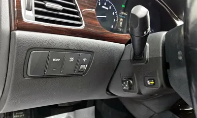 Hyundai Genesis 2012, 187509 км, за 2822.63 USD - фото 13