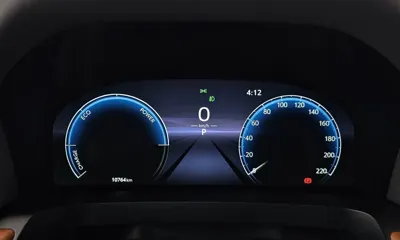 Toyota Alphard 2025, 10764 км, за 72206.91 USD - фото 8