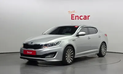 Kia K5 · 2011 год