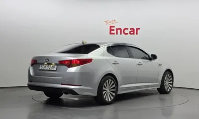 Kia K5 2011, 138676 км, за 2203.73 USD - фото 2