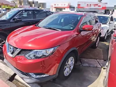 Nissan Qashqai 2016, 75800 км, за 5370.19 USD
