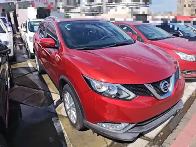 Nissan Qashqai 2016, 75800 км, за 5370.19 USD