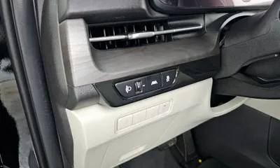 Kia Canival 2023, 60271 км, за 16901.77 USD - фото 20