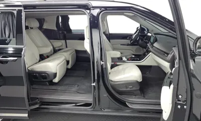 Kia Canival 2023, 60271 км, за 16901.77 USD - фото 26