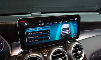 Mercedes-Benz GLC-Class 2020, 67524 км, за 21596.43 USD - фото 35
