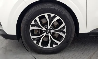 Kia Canival 2021, 113716 км, за 12547.07 USD