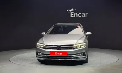Volkswagen Passat 2022, 29329 км, за 19867.53 USD