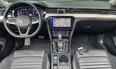Volkswagen Passat 2022, 29329 км, за 19867.53 USD - фото 7