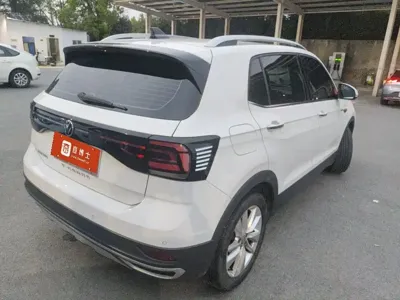 Volkswagen T-Cross 2023, 34400 км, за 15126.25 USD