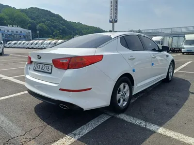 Kia K5 2015, 213504 км, за 2537.08 USD