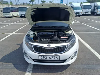 Kia K5 2015, 213504 км, за 2537.08 USD