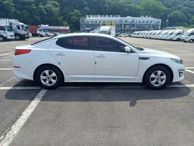 Kia K5 2015, 213504 км, за 2537.08 USD - фото 8