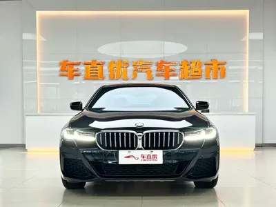 BMW 5 Series 2022, 85600 км, за 30885.07 USD