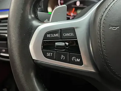 BMW 5 Series 2022, 85600 км, за 30885.07 USD - фото 21
