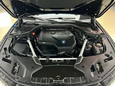 BMW 5 Series 2022, 85600 км, за 30885.07 USD - фото 25