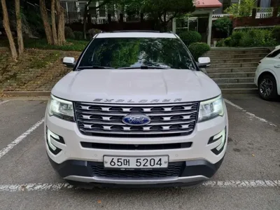 Ford Explorer · 2017 год