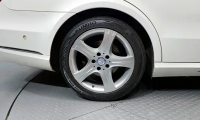 Mercedes-Benz E-Class 2014, 136003 км, за 6730.09 USD