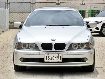 BMW 5-Series · 2002 год