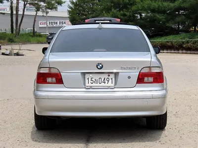 BMW 5-Series 2002, 131559 км, за 6180.07 USD