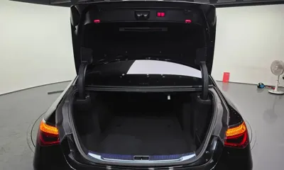 Mercedes-Benz S-Class 2022, 39828 км, за 59406.59 USD - фото 20